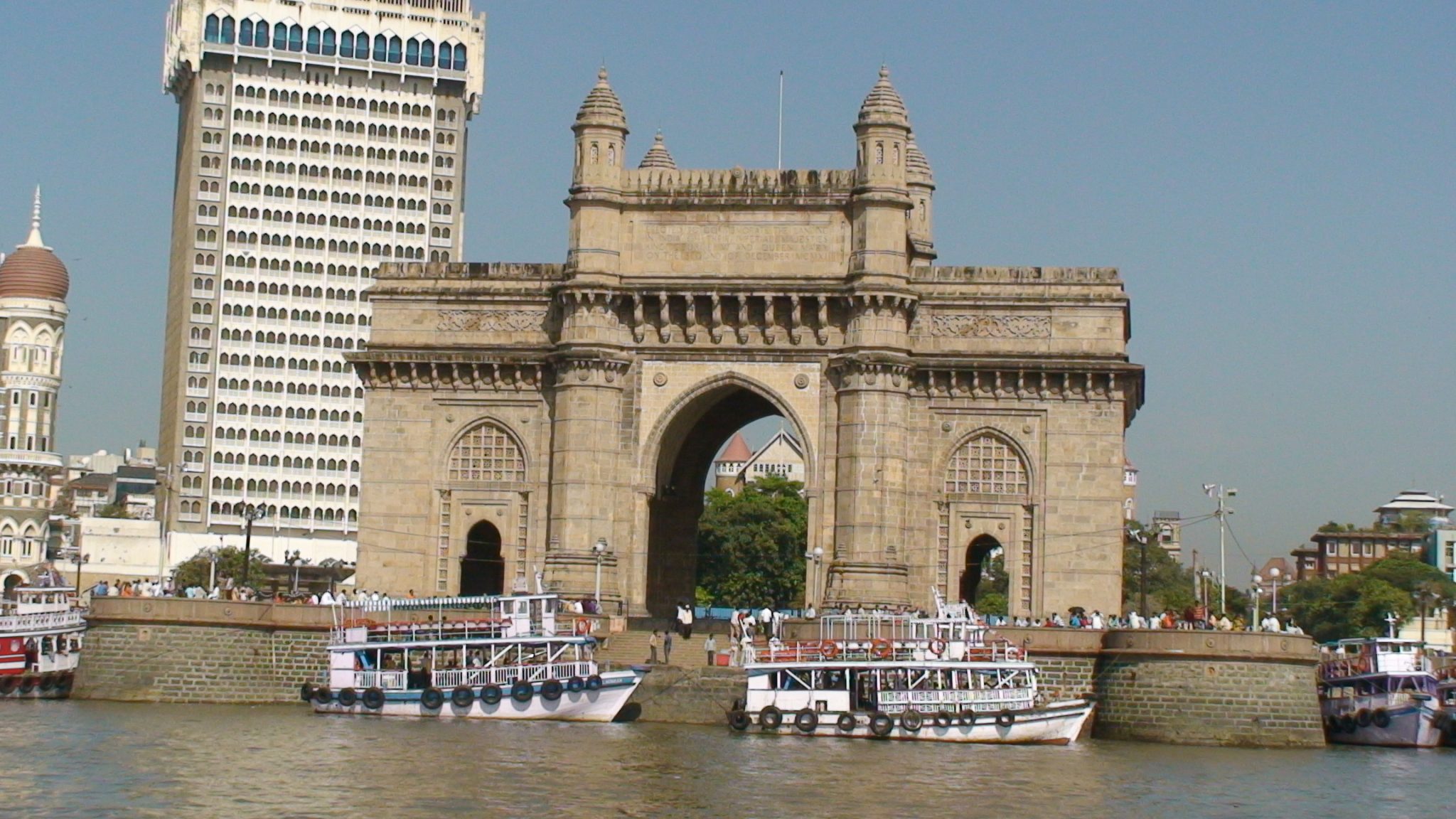 tourist places in mumbai near me