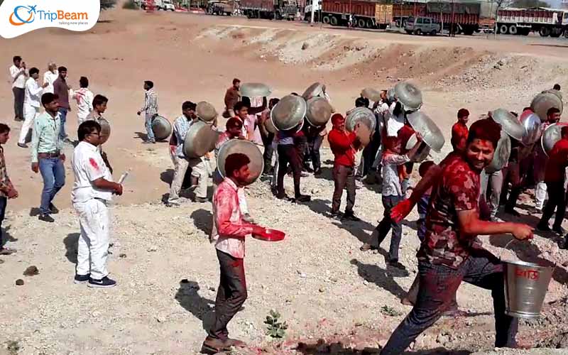 Pattar Maar Holi – Banswara Barmer